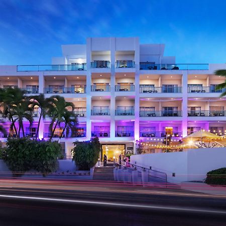 The Rockley By Ocean Hotels - Breakfast Included Бриджтаун Екстериор снимка
